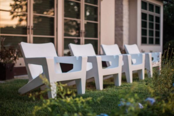 outdoor adirondack chair